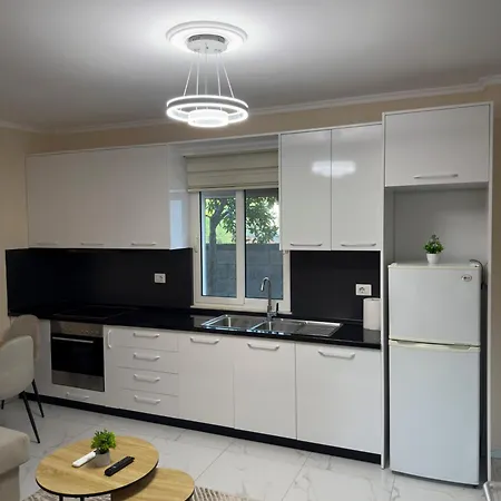 Apartament Cozy Nest - Near Airport & Centre *