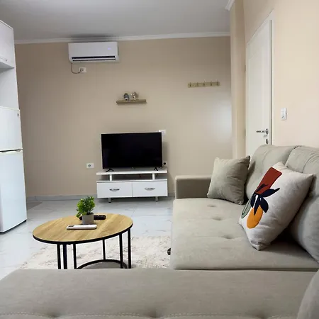 Apartament Cozy Nest - Near Airport & Centre Tirana